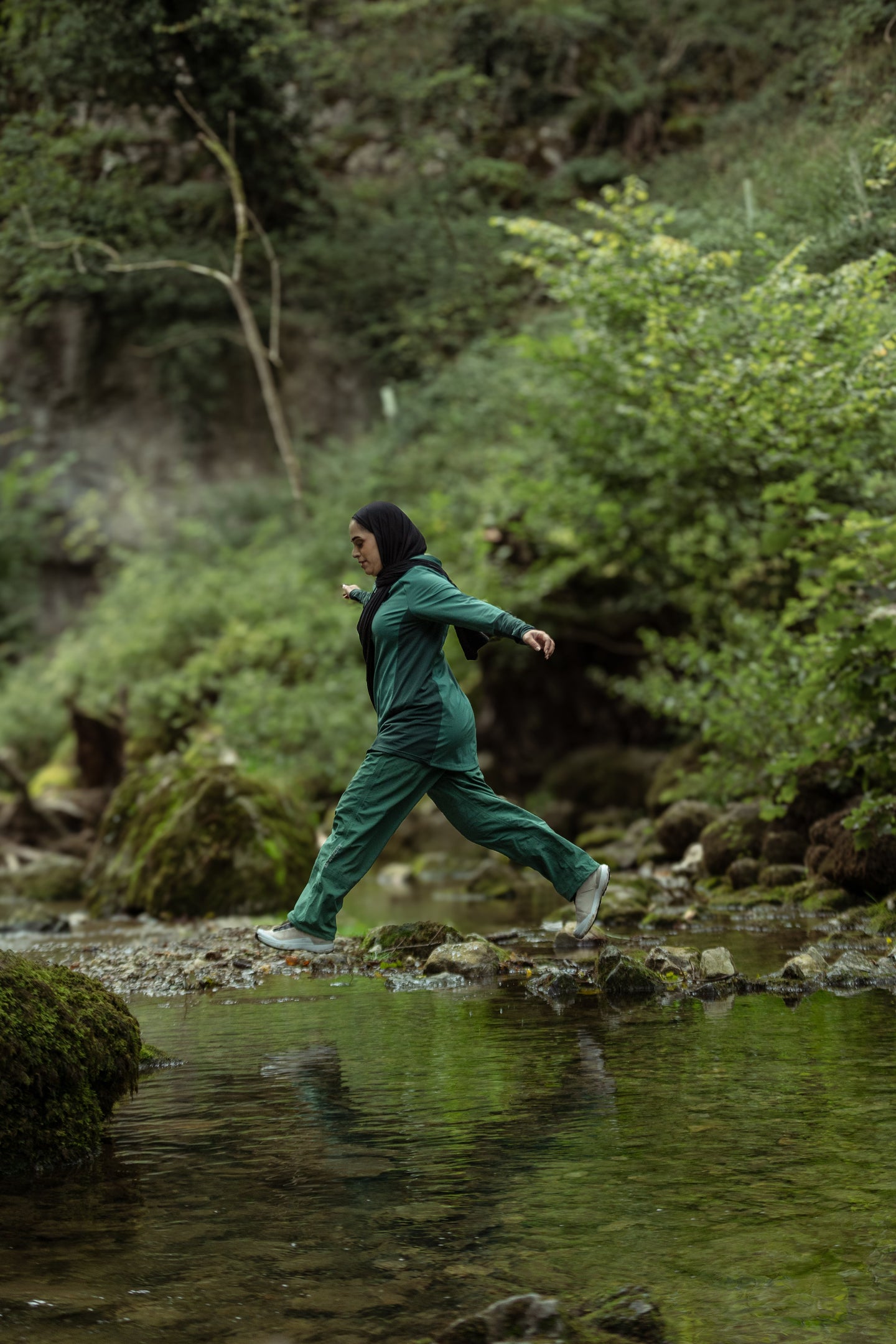 IMAAN HIKE